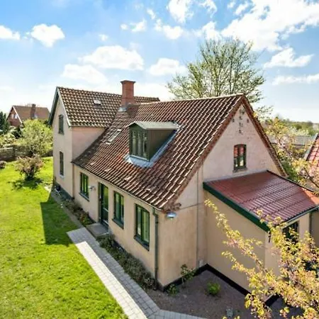 فندق مبيت وإفطار Pegasus 3*